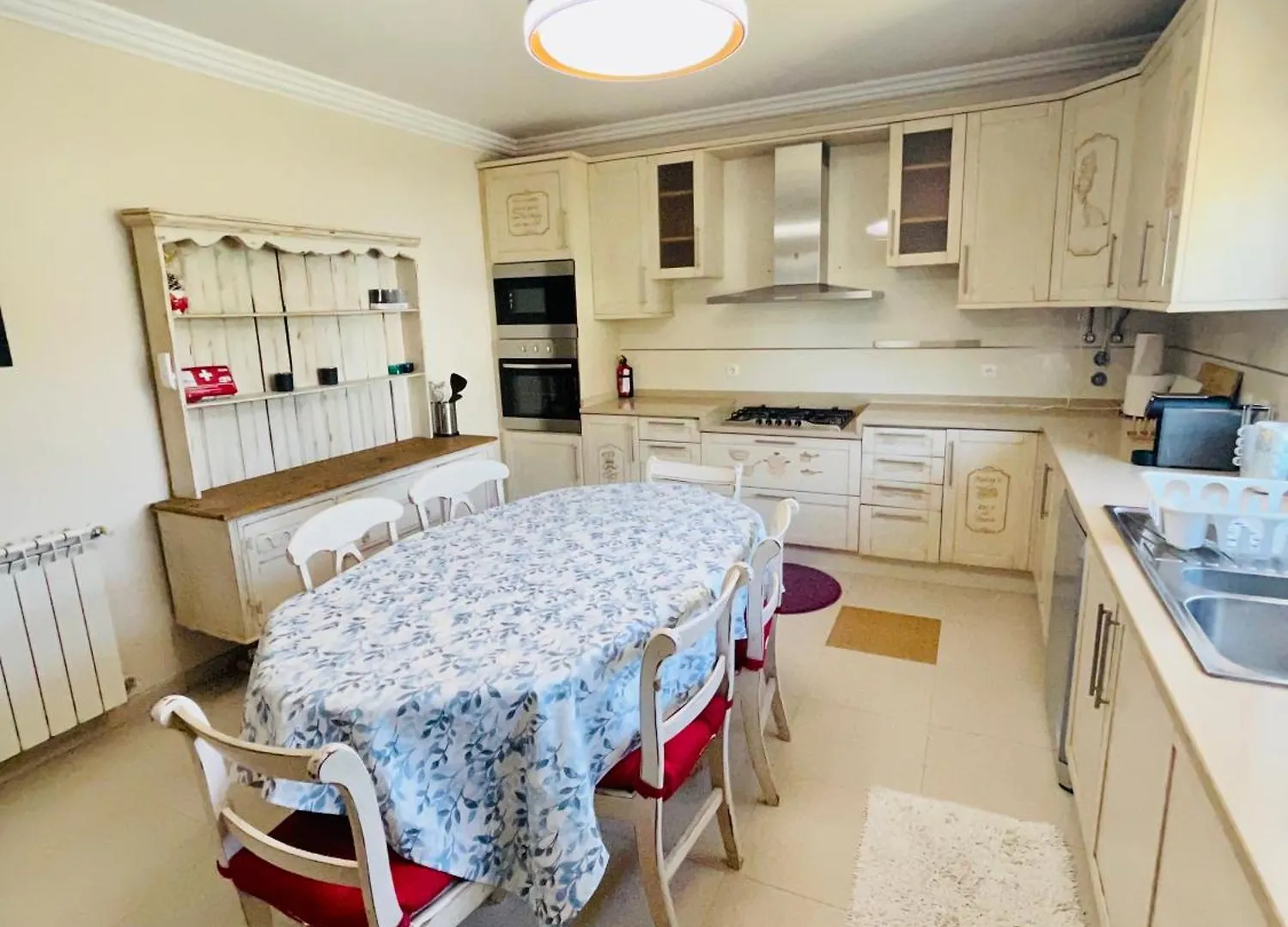Homestay Rainbow House Fz Apartment Bicesse