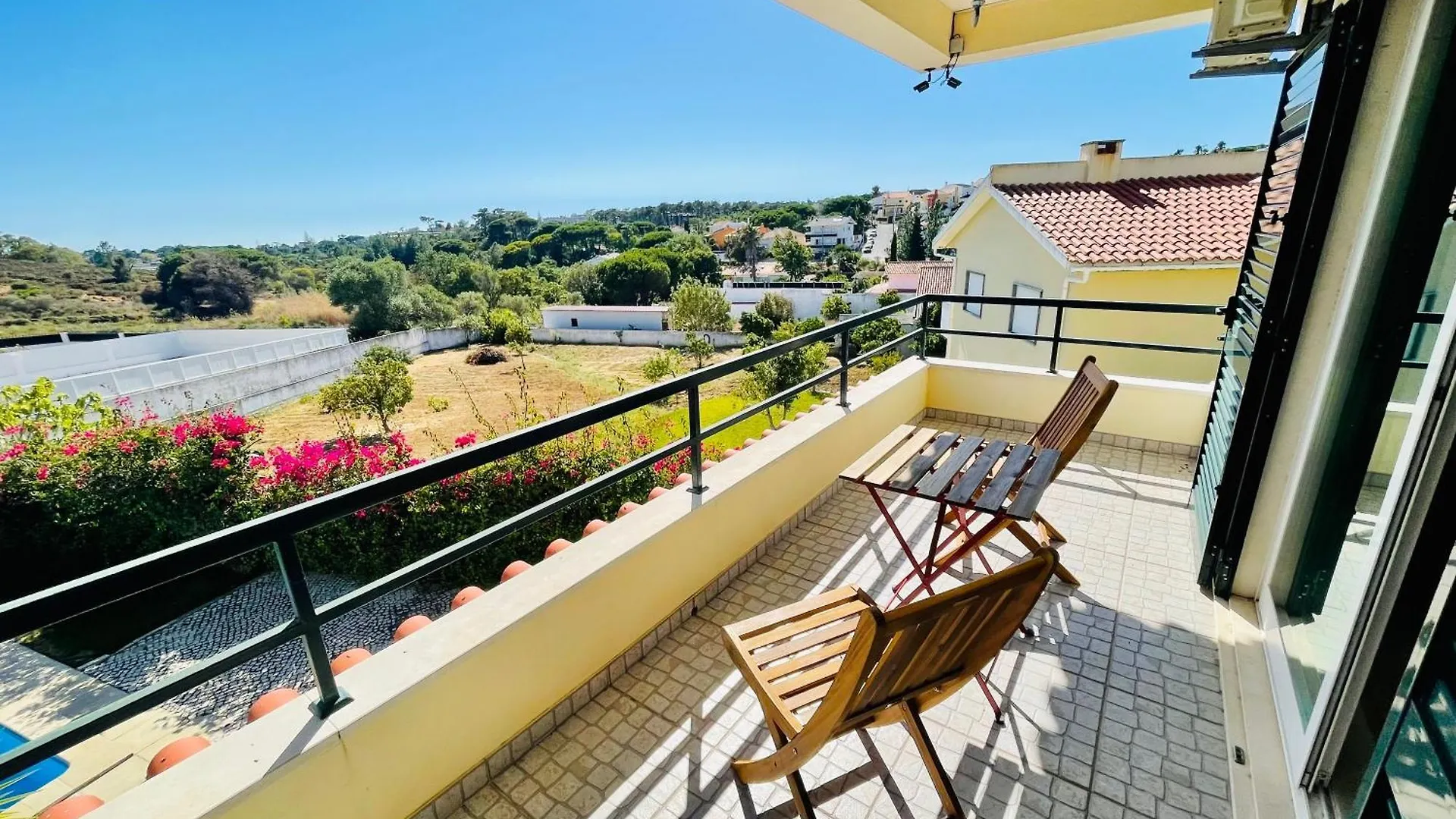 Homestay Rainbow House Fz Apartment Bicesse